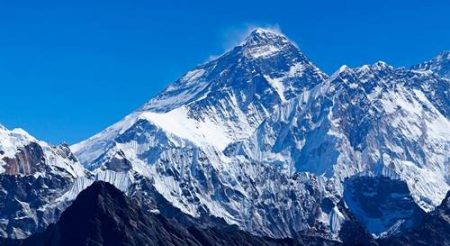 gunung tertinggi di dunia everest