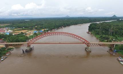 sungai terpanjang di indonesia barito