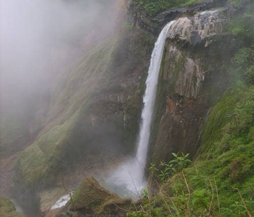 air terjun tertinggi di indonesia penimbungan